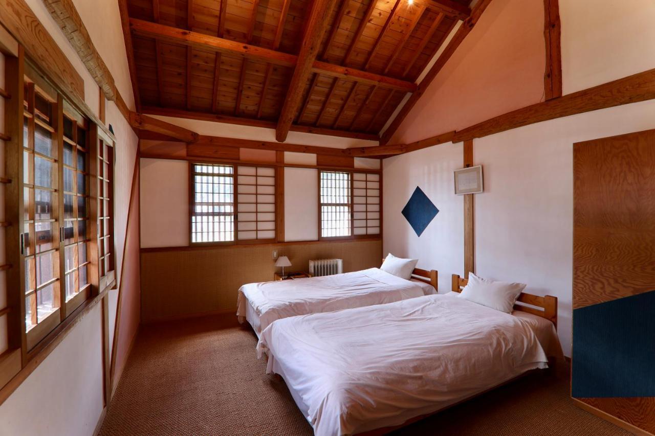 Guest House Eleven Village Fukiya Bagian luar foto
